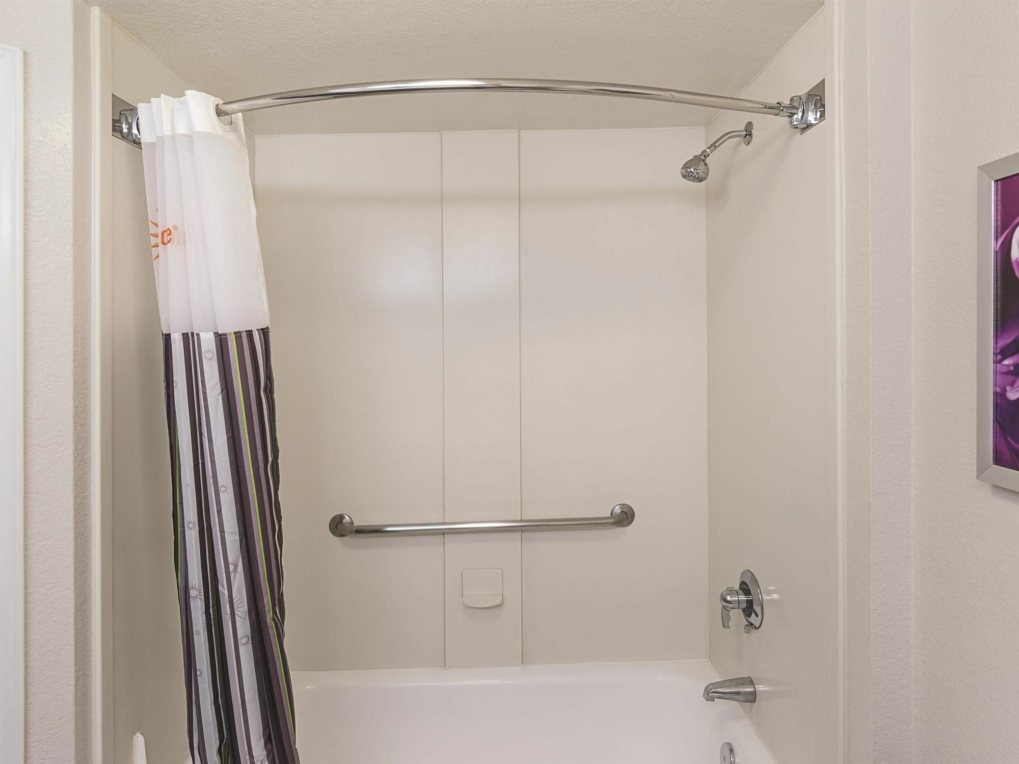 Hotel La Quinta By Wyndham Westport 3*