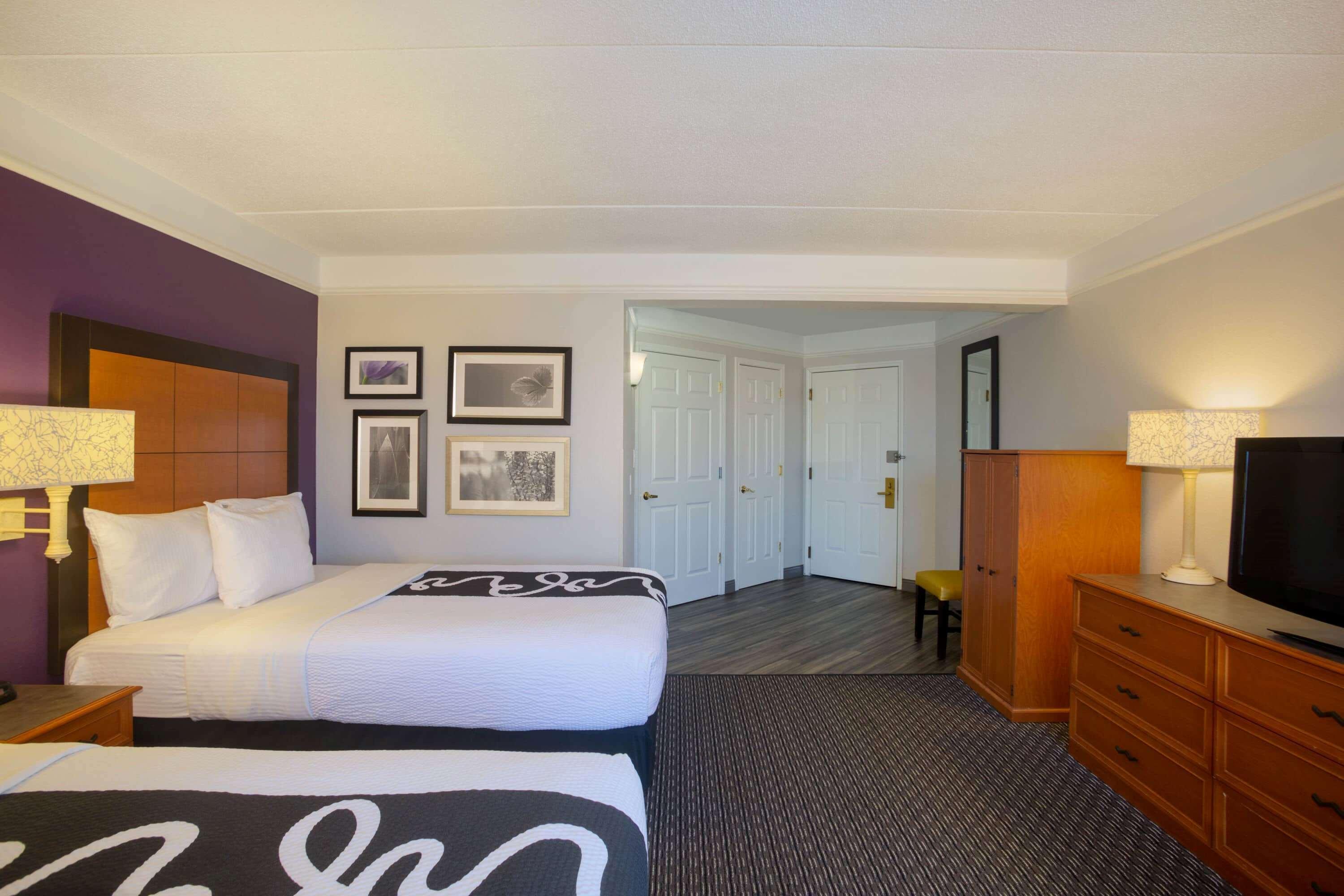 La Quinta By Wyndham St. Louis Westport