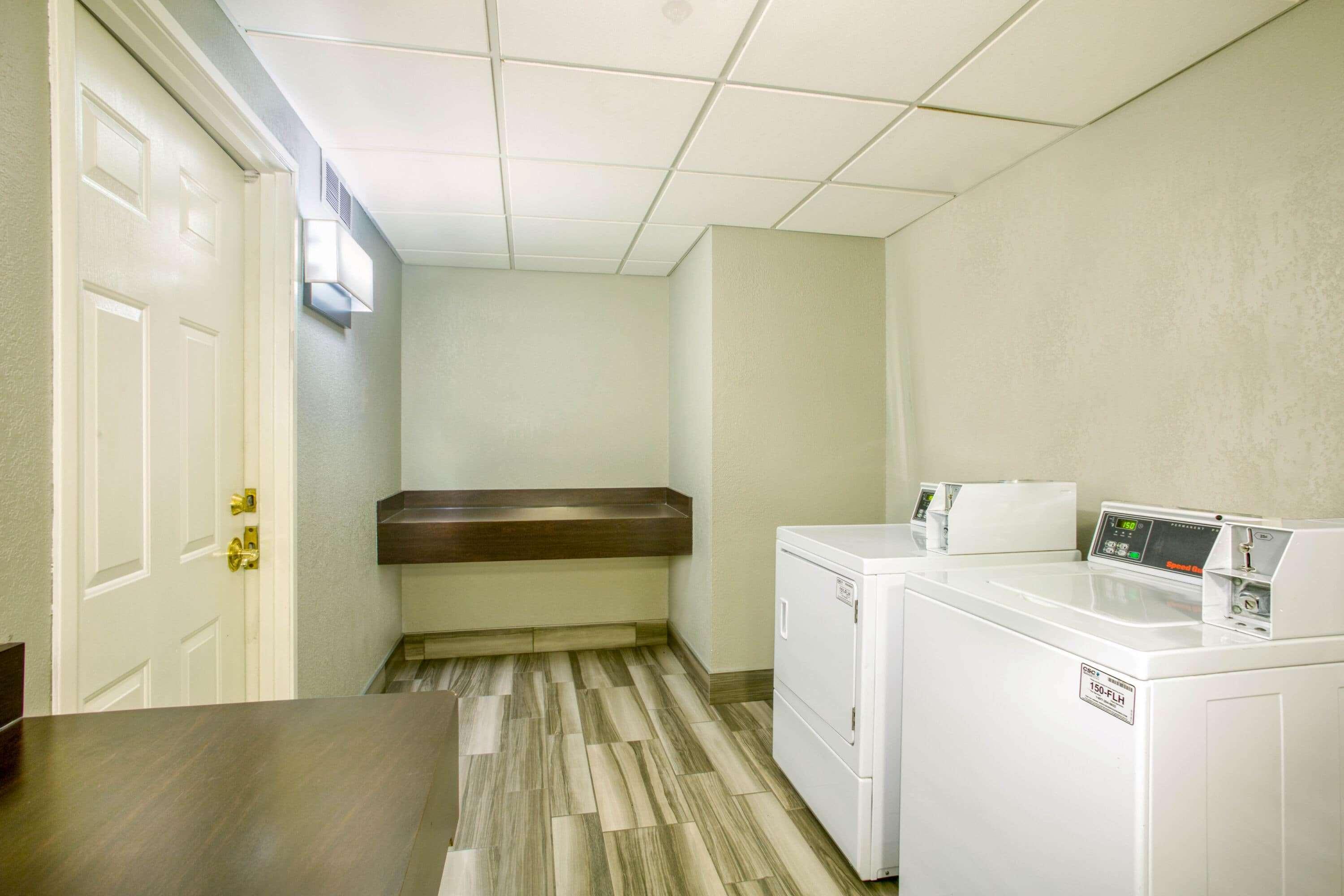 La Quinta By Wyndham St. Louis Westport 3*