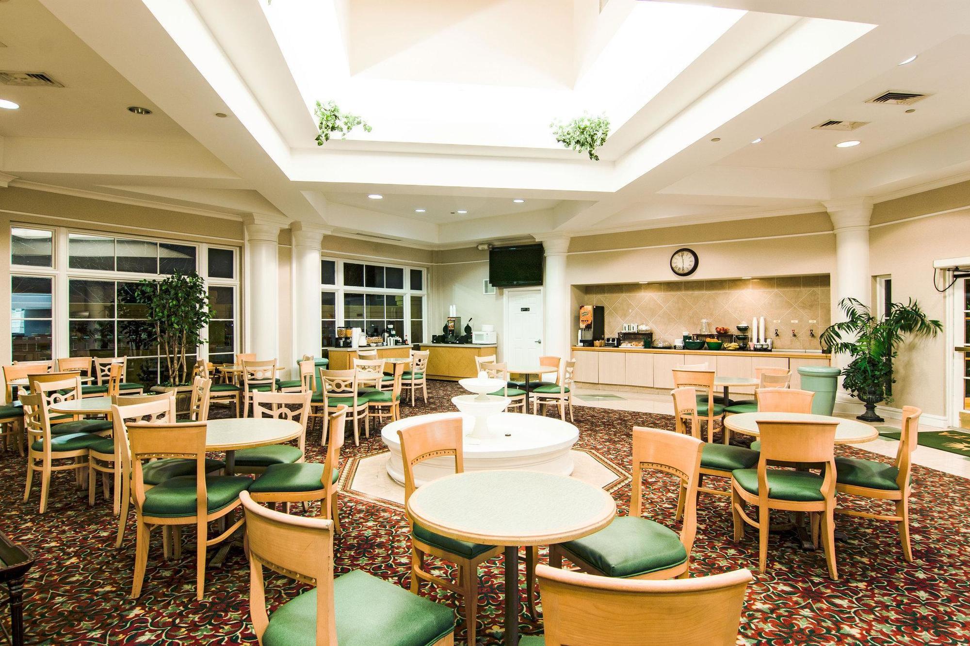 La Quinta By Wyndham St. Louis Westport Hotel Maryland Heights