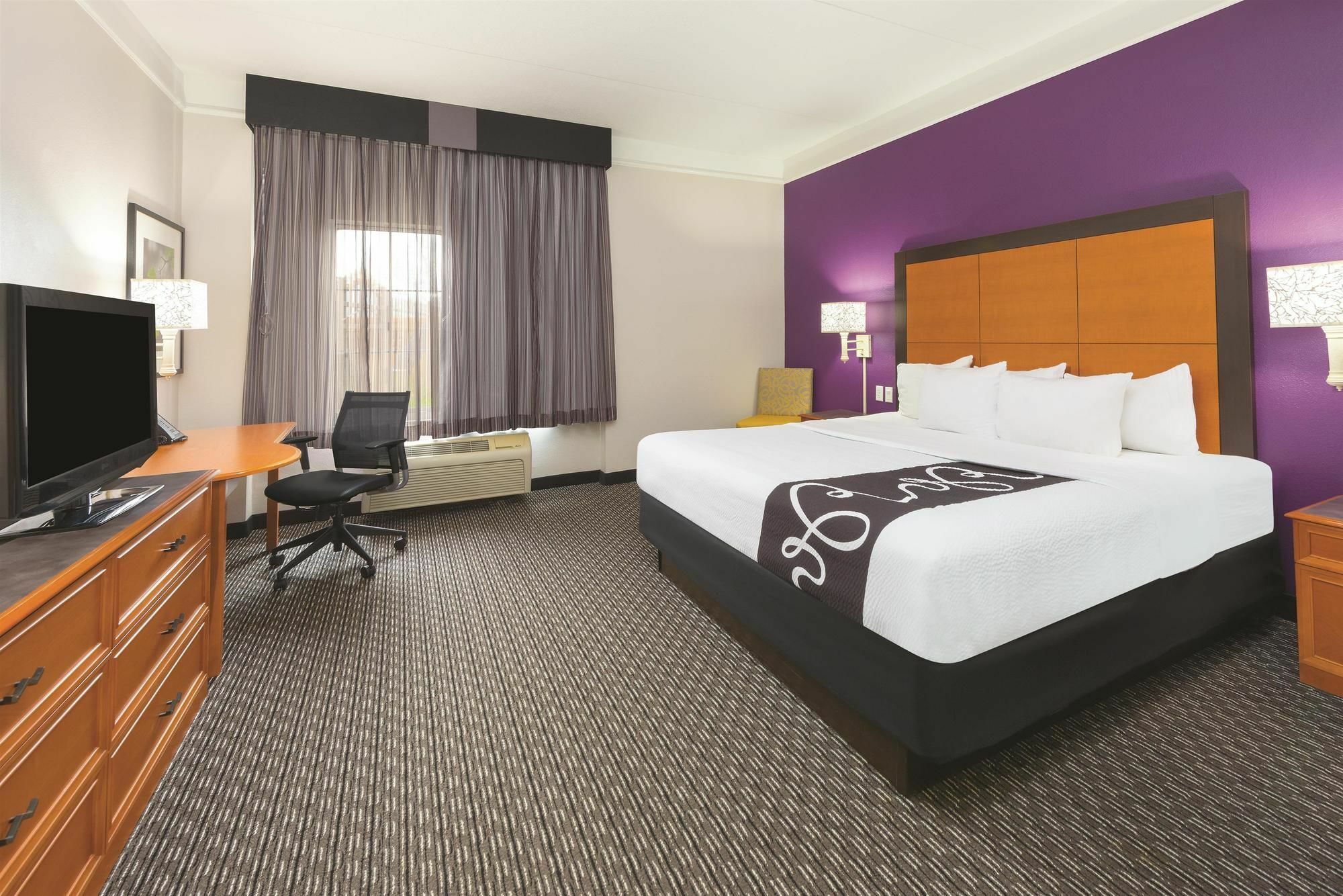Hotel La Quinta By Wyndham St. Louis Westport