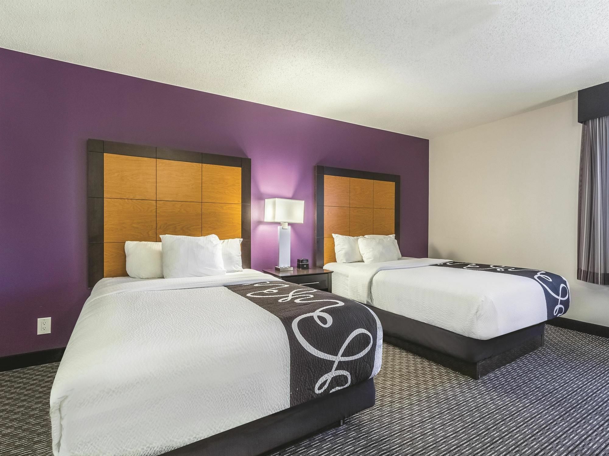 La Quinta By Wyndham St. Louis Westport Hotel Maryland Heights